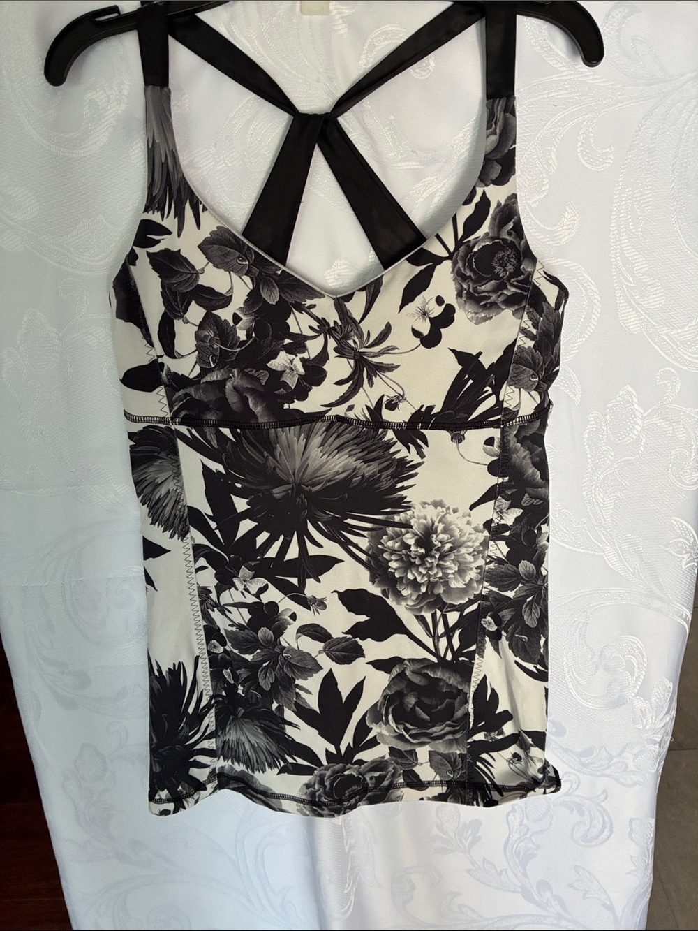 lululemon athletica Black & White Floral Strappy Tank